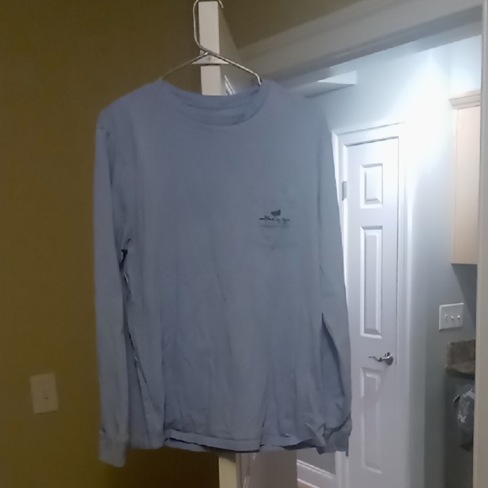 Vineyard Vines Men's Light Blue Long Sleeve Crewneck with Lighthouse Holidays L